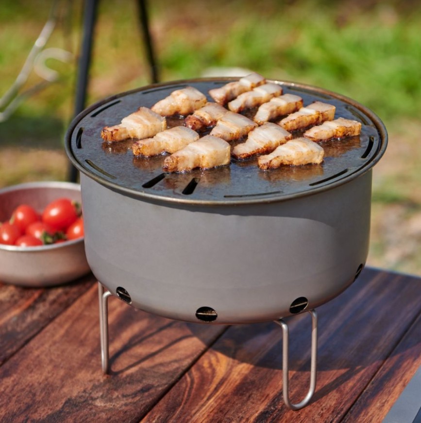 Outdoor Titanium Portable Flat - đánh giá và giá Camping Cooking Table With Windshield
